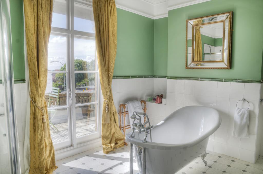 Albert Cottage Hotel East Cowes Rum bild